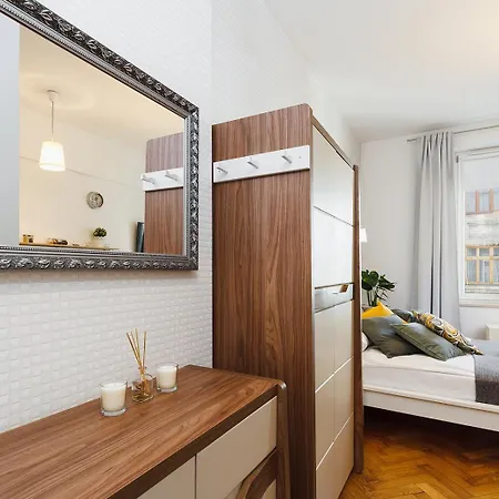 Studio Apartment - Rzeszowska 4 Street Cracovia Exterior foto